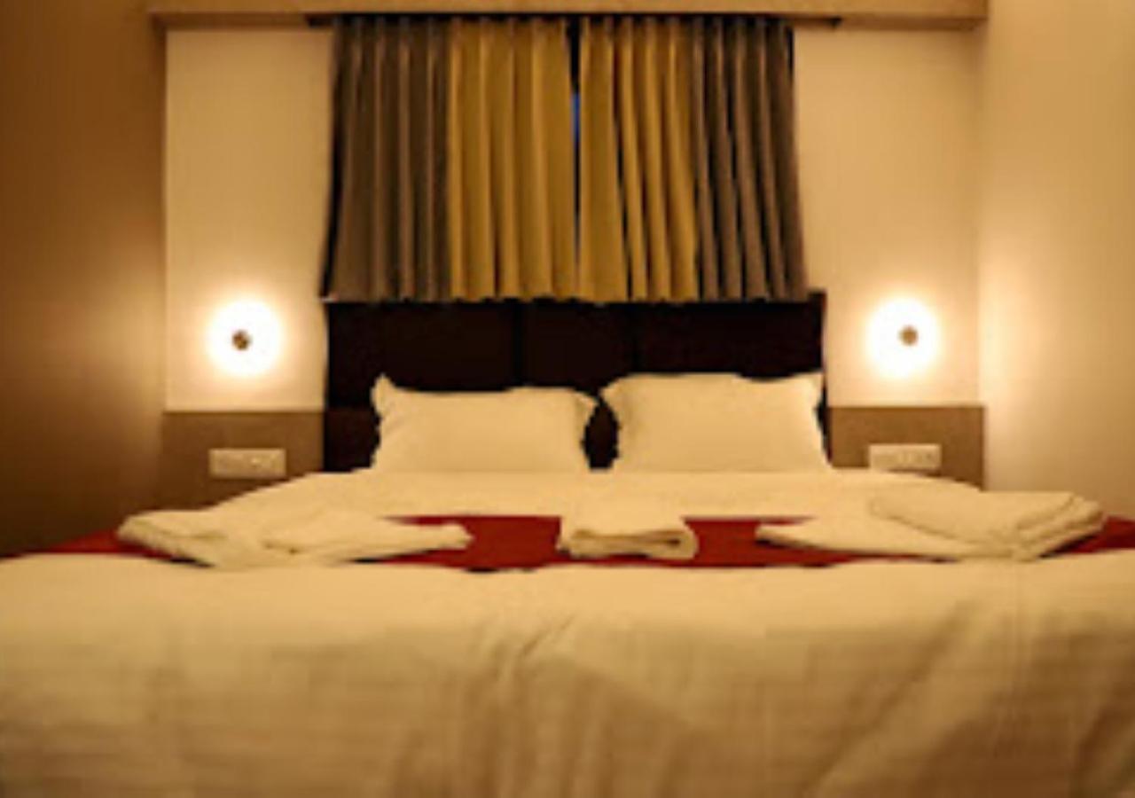 Lotus Lodge Kalmath Kankavali 외부 사진